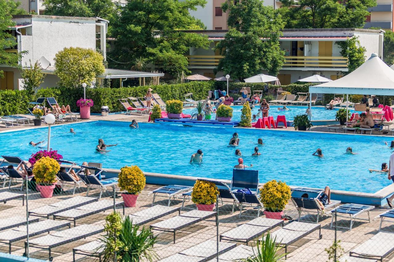 Aparthotel Blu Marlin Natural 2*