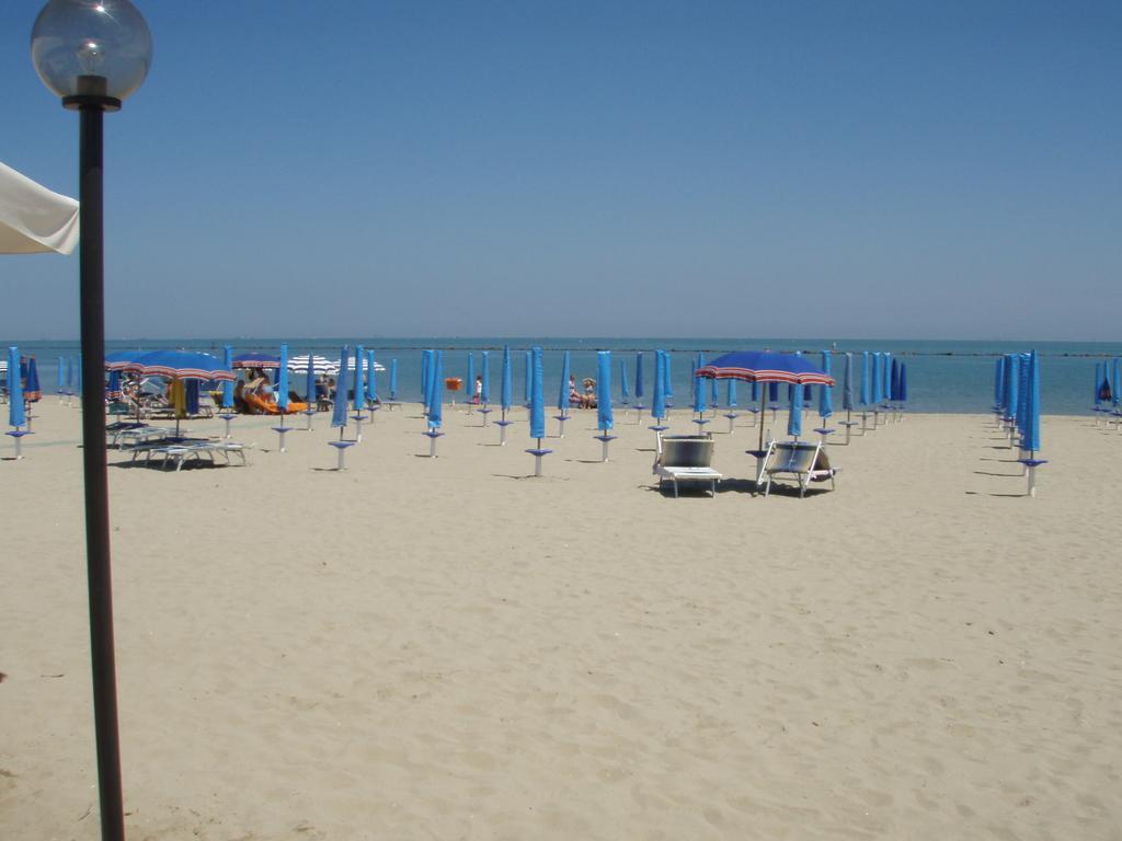 Aparthotel Blu Marlin A Schiera Lido Adriano
