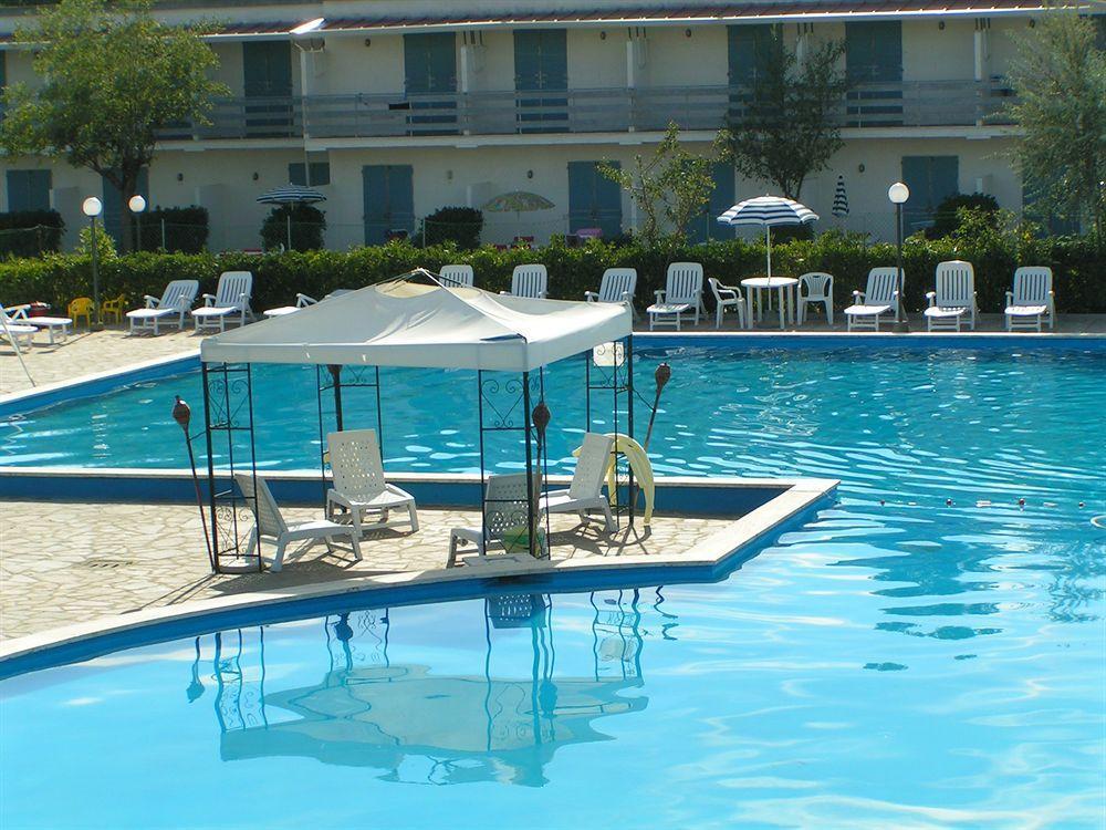 Blu Marlin A Schiera Aparthotel Lido Adriano