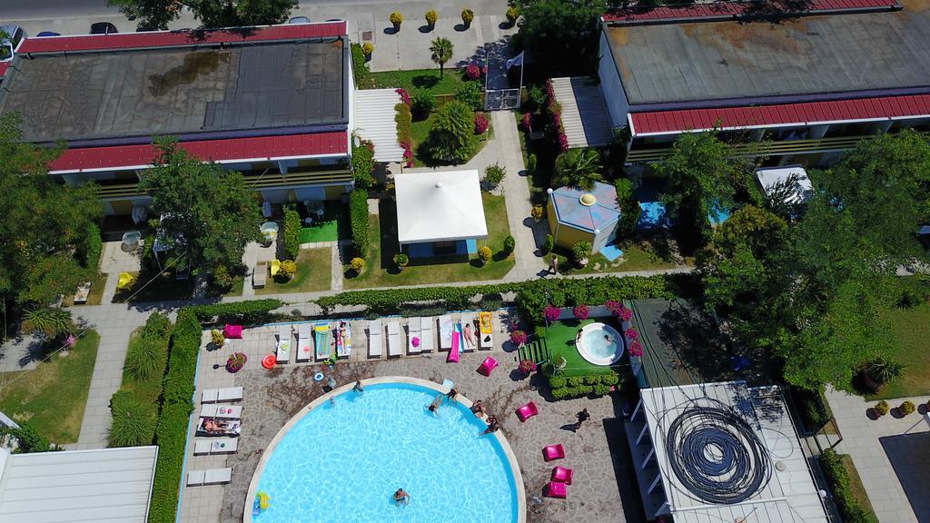 Aparthotel Blu Marlin A Schiera Lido Adriano