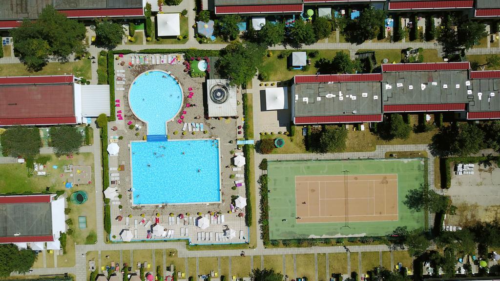 Blu Marlin A Schiera Aparthotel Lido Adriano